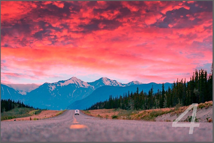 Photoshopの「空の置き換え」について、どれだけラクになるか体感。私がよく使う現在の手順はコレ①選択範囲を作成②「選択とマスク」で微調整しマスク③空の画像を配置④色調補正「カラーの適用」でトーン調整これがワンタッチに。トーン調整が付いてるのがヤバイ。進化がはやいなぁ、sensei。 – フォトレタッチ